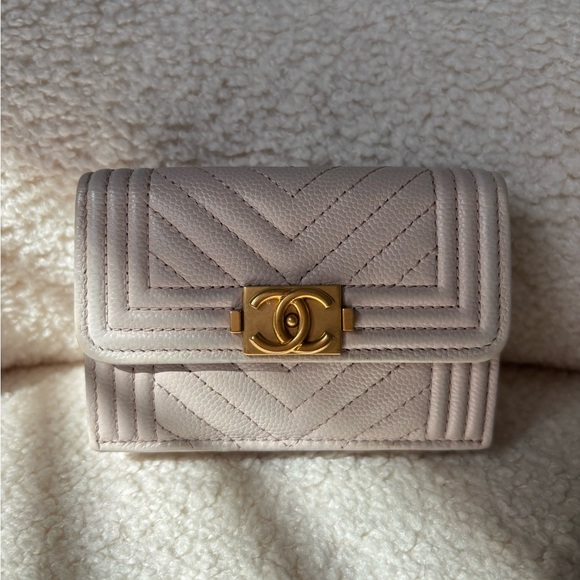 CHANEL Handbags - Chanel Boy Flap Nude Pink Tri-fold Wallet Chervon Women's